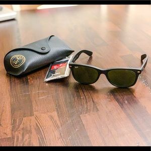 RayBan Wayfarer Sunglasses